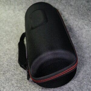 Hard Travel Case for JBL Charge 5 Speaker Black/Red – Preowned Clean